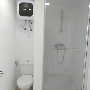 Habitación Económica con Cama King